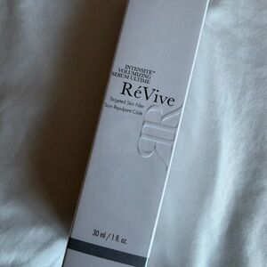 ReVive  Intensité Volumizing Serum Ultime / Targeted Skin Filler  30ml